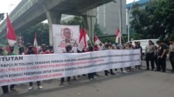 AMPPUH Demo Minta Kapolri Minta Tangkap Masinton