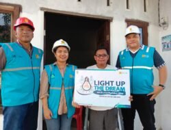 Sisihkan Gaji, ULP PLN Stabat Luncurkan ‘Light Up the Dream’ Perdana